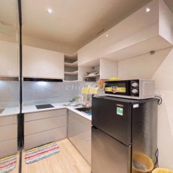 1 Phòng ngủ - Ban công - Trường Sa - Gần Quận 1