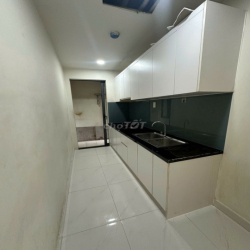 cho thuê căn green river- 2PN 2WC ở liền- có máy lạnh- 9.5 triệu