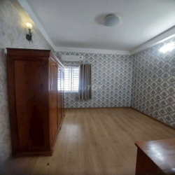 cho thuê nguyên căn mặt tiền kinh doanh đường tám danh P4Q8