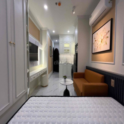 Cho Thuê Căn Hộ 1PN - Cửa sổ Full nội thất - Quận 10, Gần Vạn Hạnh