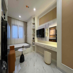 Cho Thuê Căn Hộ 1PN - Cửa sổ Full nội thất - Quận 10, Gần Vạn Hạnh