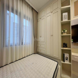 Cho Thuê Căn Hộ 1PN - Cửa sổ Full nội thất - Quận 10, Gần Vạn Hạnh