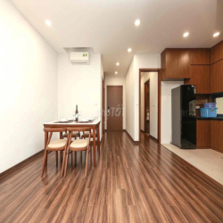 Cho thuê căn hộ full đồ 02 ngủ 120m2 ngõ 11 Tây Hồ