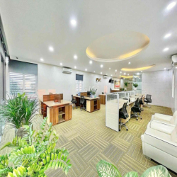 Cho thuê văn phòng tại Yên Lãng 140m2 25t view đường tàu cực đẹp
