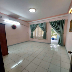 17tr 4x17m-3 lầu- 4 PN.3 WC .5 máy lạnh đường 12m ngay Nguyễn Hữu Dật 