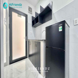 Phòng mới 1pn , Thang Máy ,kế Đh Văn Hiến , Nội Thất Mới