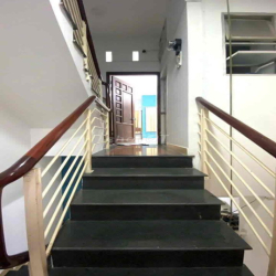 🌈 CHO THUÊ NHÀ CMT8 Q.3 – 3 TẦNG • 4PN – GIÁ 17TR/THÁNG