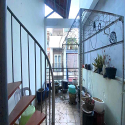 🌈 CHO THUÊ NHÀ CMT8 Q.3 – 3 TẦNG • 4PN – GIÁ 17TR/THÁNG