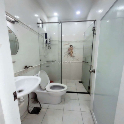 cho thuê.nhà đg.nội bộ cmt8.p5.tân bình