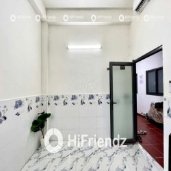 CHO THUÊ CĂN DUPLEX TRỆT GÁC CAO SẴN NỘI THẤT GẦN NGÃ TƯ BỐN XÃ