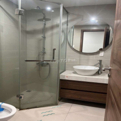 🌺cho thuê penthouse sân vườn*Cc BellezaQ7*Dt 84m2*3pn- Giá 15 triệu 