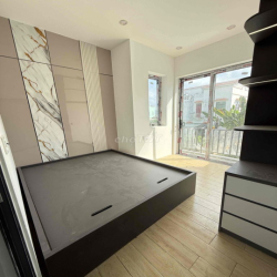 Nhà 1 Lầu 2 Mặt Tiền Hẻm 5 Lê Quang Chiểu 6,8m x 6m ( thực tế 8m )