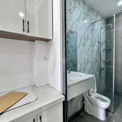 CHDV dạng studio ban công có máy giặt riêng ngay Cầu Bông - Bà chiểu