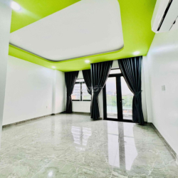 Nhà Mới Xây DT 180m2 1Trệt 2Lầu 3Pn 4Wc Sân Thượng Hẻm 43 Vườn Lài Q12