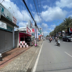 Cho thuê nhà Đường nguyễn Tất thành Cà Mau