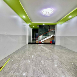 Nhà Mới Xây DT 180m2 1Trệt 2Lầu 3Pn 4Wc Sân Thượng Hẻm 43 Vườn Lài Q12