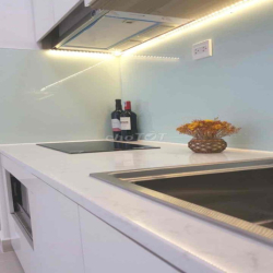 Cho thuê căn hộ Officetel Sunrise CityView Q7 Lh :