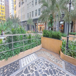 Cho thuê Bcons City Tháp Emerald - 2 pn/2wc Căn Góc - 1 phút ra Metro.