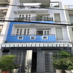 NHÀ NGAY CV LÀNG HOA 4 TẦNG