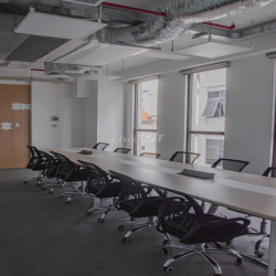 VĂN PHÒNG FULL NỘI THẤT