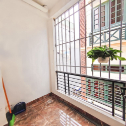 Cho Thuê CCMN 3,3TR KK Full Đồ và Máy Giặt Máy Sấy Tại 192 Kim Giang
