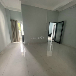 Cho thuê phòng chdv