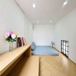 DUPLEX BAN CÔNG TRUNG TÂM Q3 ĐẦY ĐỦ NỘI THẤT
