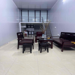 Cho thuê nhà 1 tầng Gác Xép 2 ngủ ngõ 18 Định Công Thượng, Hoàng Mai.