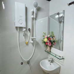 Cho thuê phòng trung tâm Gò Vấp, gần IUH, VLU, chợ GV.an ninh,sạch sẽ.