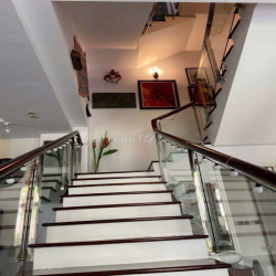 CHO THUÊ BIỆT THỰ  MỸ THÁI 3 - PHÚ MỸ HƯNG QUẬN 7