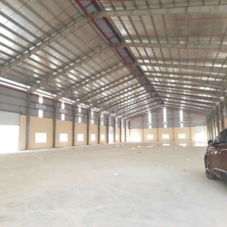 Cho thuê xường bến lức Long An dt 5500m
