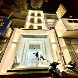 SIÊU PHẨM - 33B Trần Quang Diệu.P14.Q3 - SÀN SUỐT - DTSD 350m2