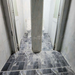 CHO THUÊ NHÀ NGUYÊN CĂN HẺM 5M GẦN NGÃ TƯ BỐN XÃ