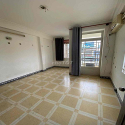 Cho thuê nguyên căn mặt 175 Tô Hiến Thành P. Hoà Hưng Tphcm