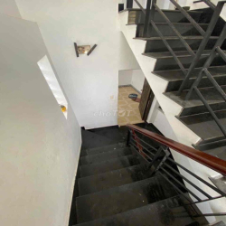 Cho thuê nguyên căn mặt 175 Tô Hiến Thành P. Hoà Hưng Tphcm