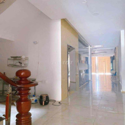 CHO THUÊ NHÀ - MẶT TIỀN PHAN ĐĂNG LƯU  - ĐỐI DIỆN CÔNG VIÊN