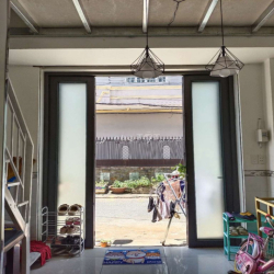 Sang nhà cho thuê làm tiệm nail nhỏ giá 5tr