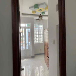 Nhà 384/23 Phạm Văn Bạch , 2 mặt tiền, 2 lầu, 5pn