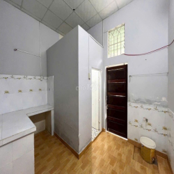 Bán nhà-DT96m2-2PN-đ ôtô-gần chợ Vĩnh Hải-tây Nha Trang- chỉ 1ty750tr