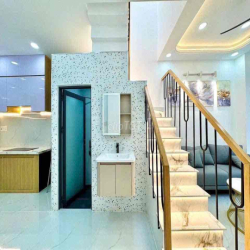 NHÀ THUÊ 40M2 2PN2WC FULL NT HXH HUỲNH VĂN NGHỆ TB
