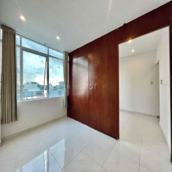 CHÍNH CHỦ CHO THUÊ CĂN HỘ 2 KHÔNG GIAN NGỦ CHỢ HẠNH THÔNG TÂY - LOTTE