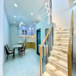 NHÀ THUÊ 40M2 2PN2WC FULL NT HXH HUỲNH VĂN NGHỆ TB