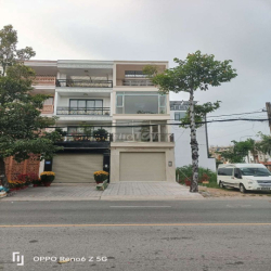 nhà mặt tiền đường số 1 ( 5 x 20 có 5pn 5wc sân thượng)