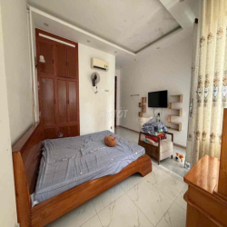 Cho thuê nhà Phú Tân, Thủ Dầu Một - Diện tích: 5x20 1 trệt + 2 lầu 1 k