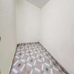 Nhà gác đúc MT đường Xuân Thiều 14, 3 phòng ngủ kiên cố, sát chợ Nam Ô