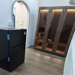 1 phòng ngủ tách bếp + tolet, có phòng làm việc riêng