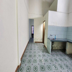 Nhà gác đúc MT đường Xuân Thiều 14, 3 phòng ngủ kiên cố, sát chợ Nam Ô