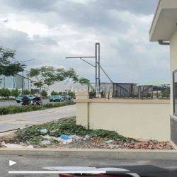 Cho thuê 1000m2 đất mặt tiền C3, Phường 2, Tân Bình