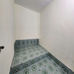 Nhà gác đúc MT đường Xuân Thiều 14, 3 phòng ngủ kiên cố, sát chợ Nam Ô