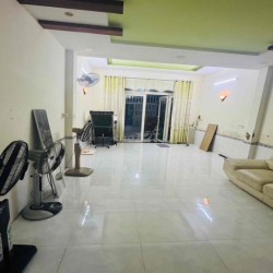 NHÀ 4x20 SÂN XE HƠI 2PN TÔ NGỌC VÂN